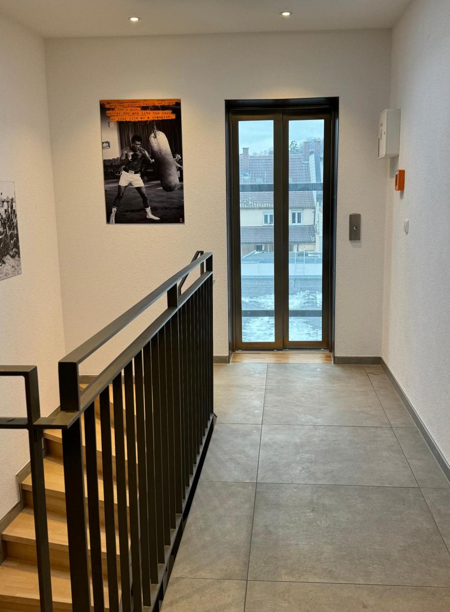 Moderne Apartments im stilvollen Altbau Freiburg im Breisgau Exterior foto